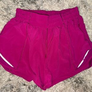 Lululemon hotty hot shorts 4 tall